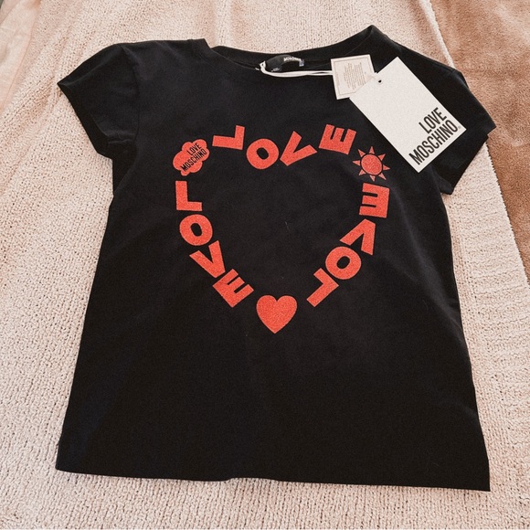 Love Moschino Regular fit red black glitter heart logo front graphic t shirt NWT - Picture 1 of 8